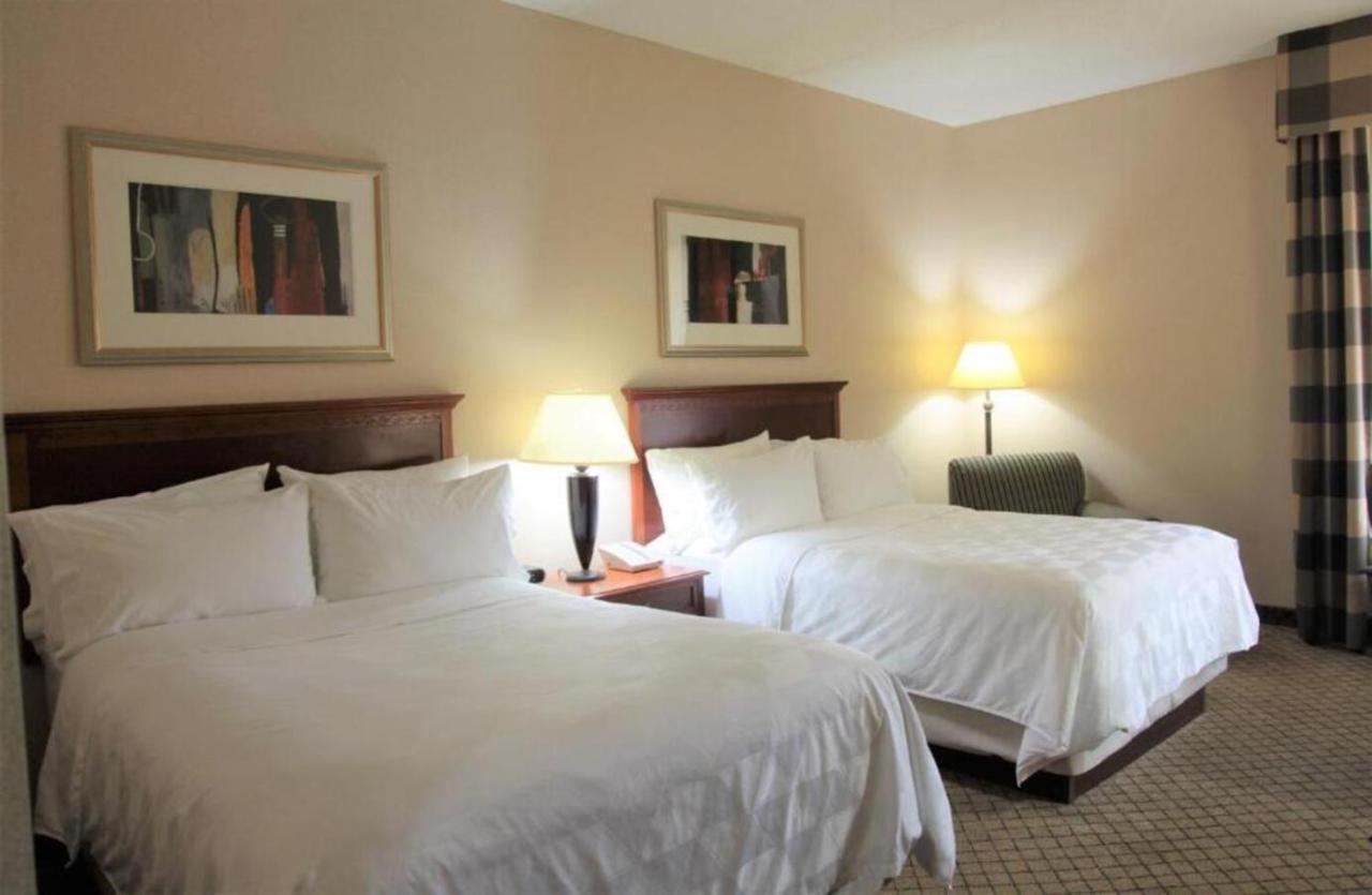 Holiday Inn Dayton/Fairborn I-675 By Ihg Екстериор снимка