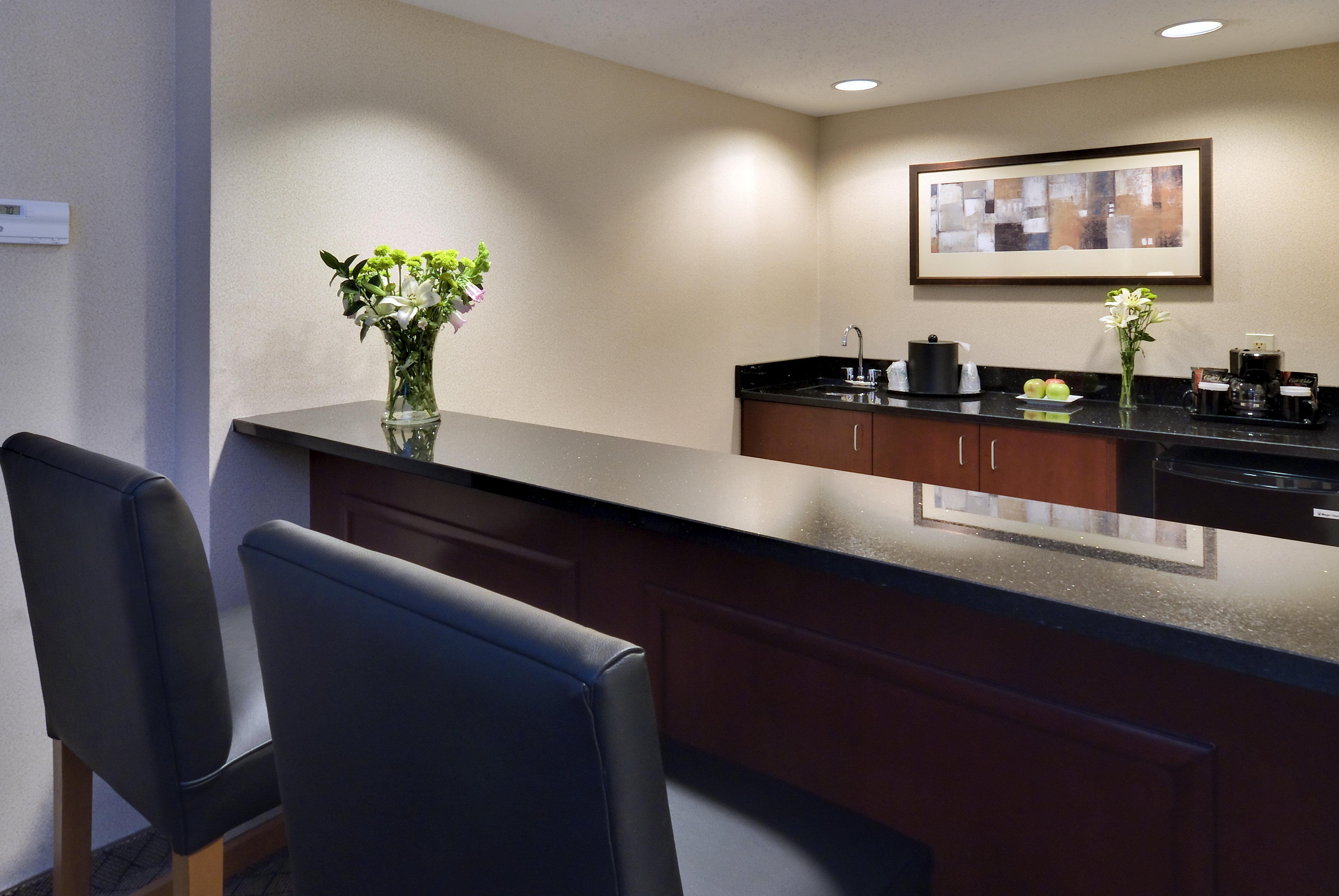 Holiday Inn Dayton/Fairborn I-675 By Ihg Екстериор снимка