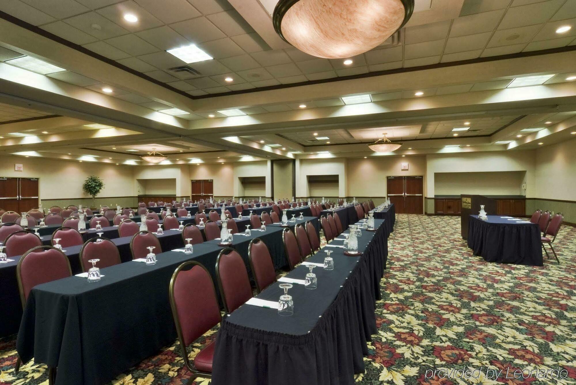 Holiday Inn Dayton/Fairborn I-675 By Ihg Екстериор снимка